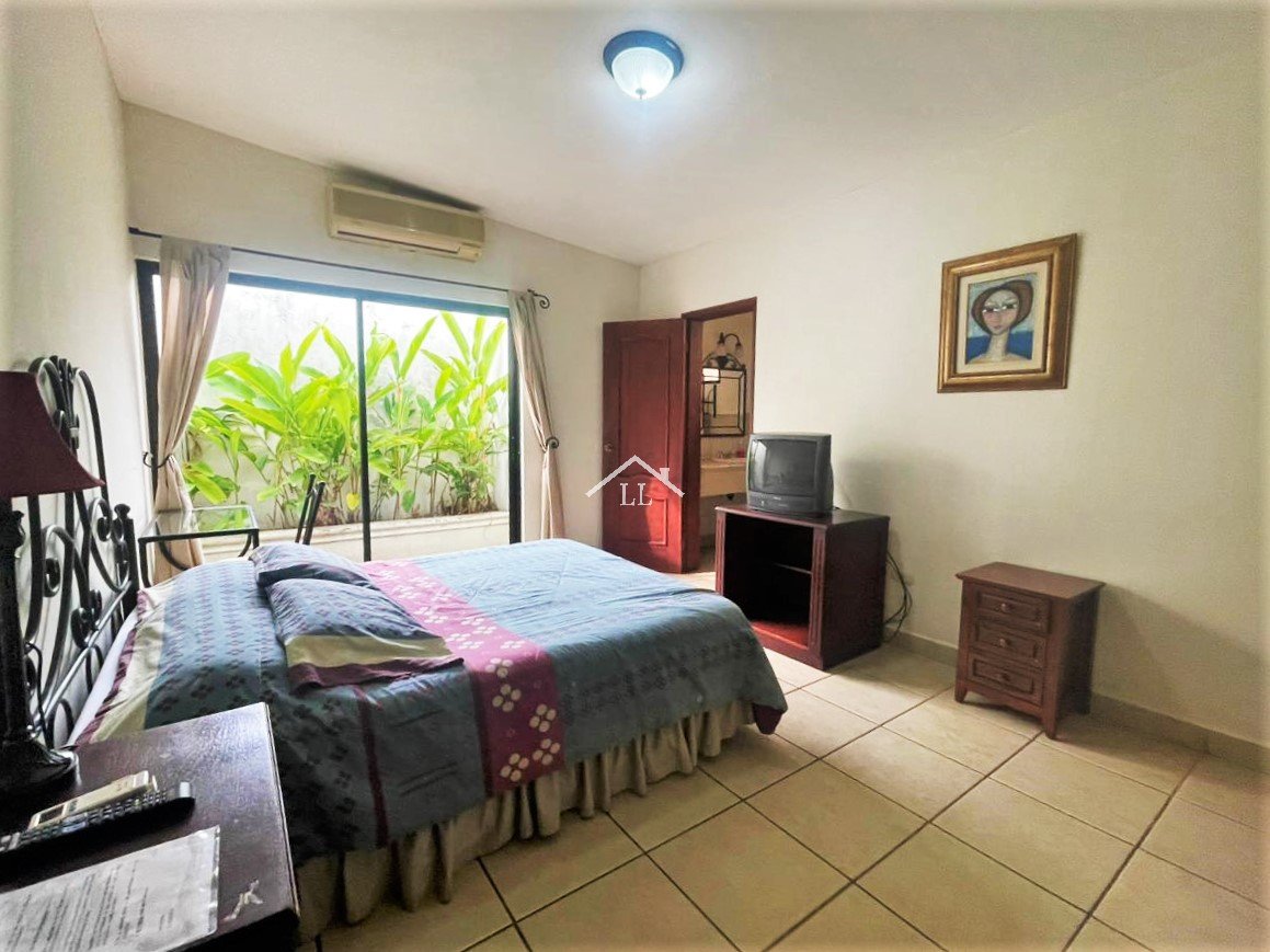 Hotel en Renta en Villa Fontana | 10 Habitaciones con Baño Privado | Zona Céntrica Managua
