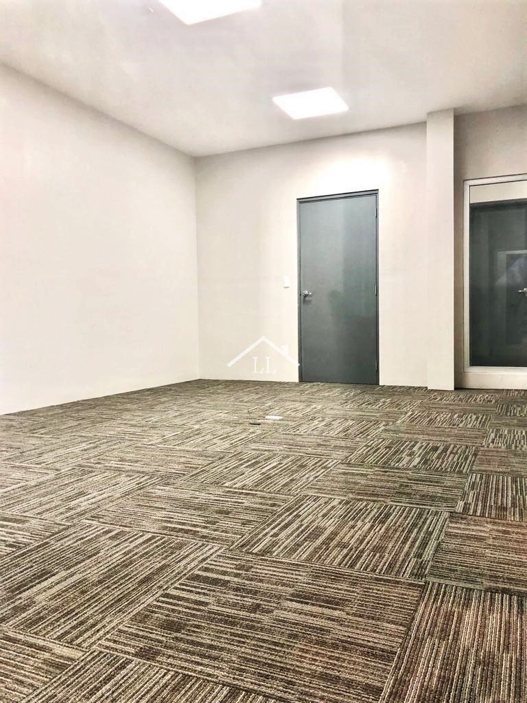 Se Rentan Oficinas Todo Incluido en Carretera Masaya con Internet, Luz, Recepción y Sala de Reuniones