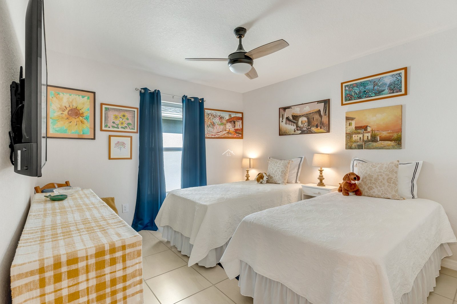 Casa en Venta en Saint Cloud, Orlando con Vista al Agua
