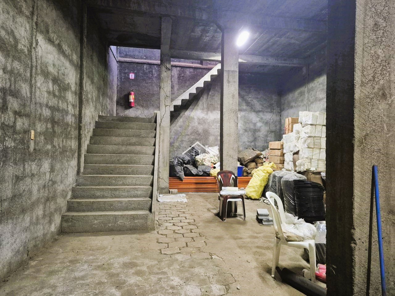 ¡Gran Oportunidad en el Corazón del Comercio! Se Renta Local/ Bodega de 780 m² en el Mercado Oriental