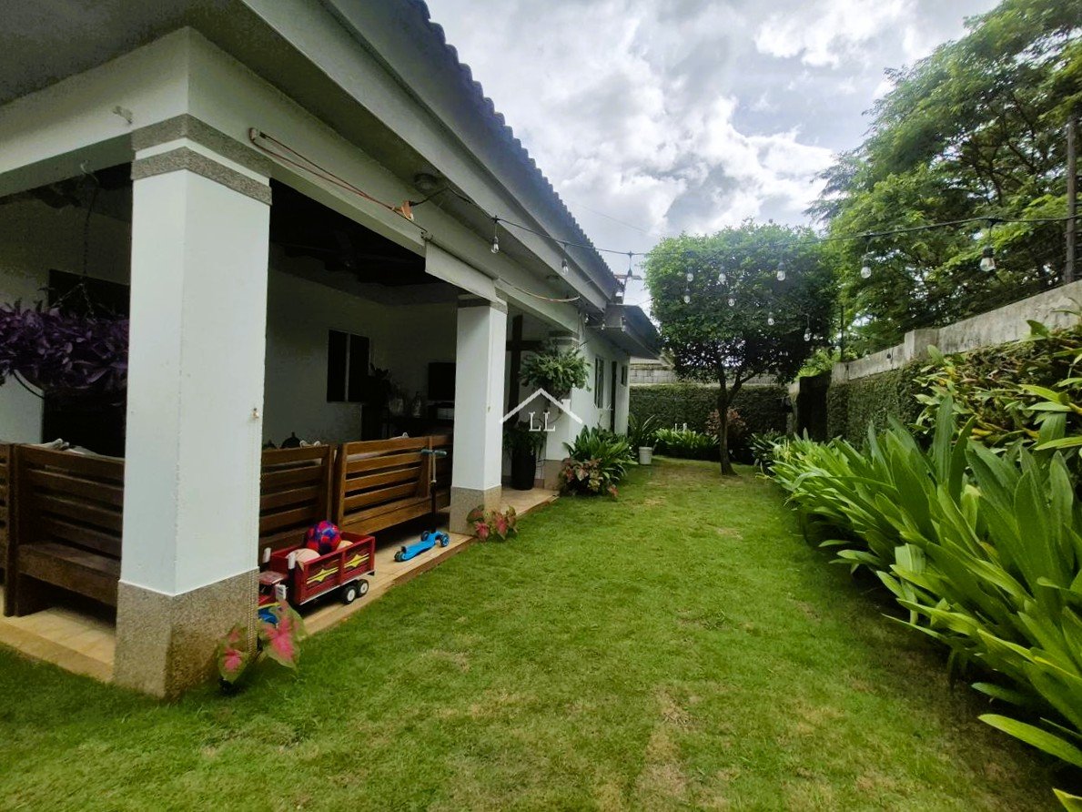Se Vende Casa en Condominio Céntrico en Santo Domingo