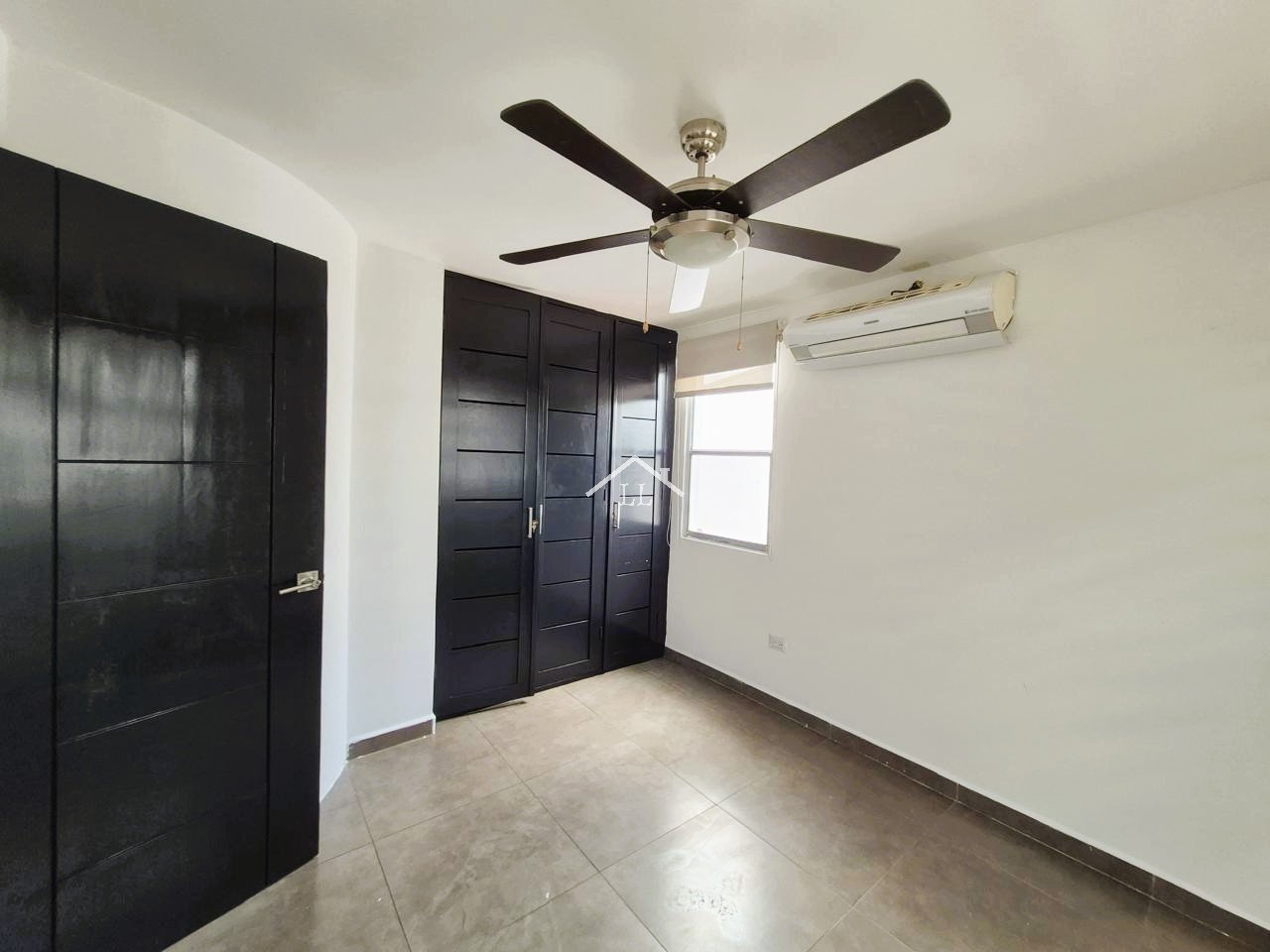 Casa en renta en condominio Estancia de Santo Domingo,