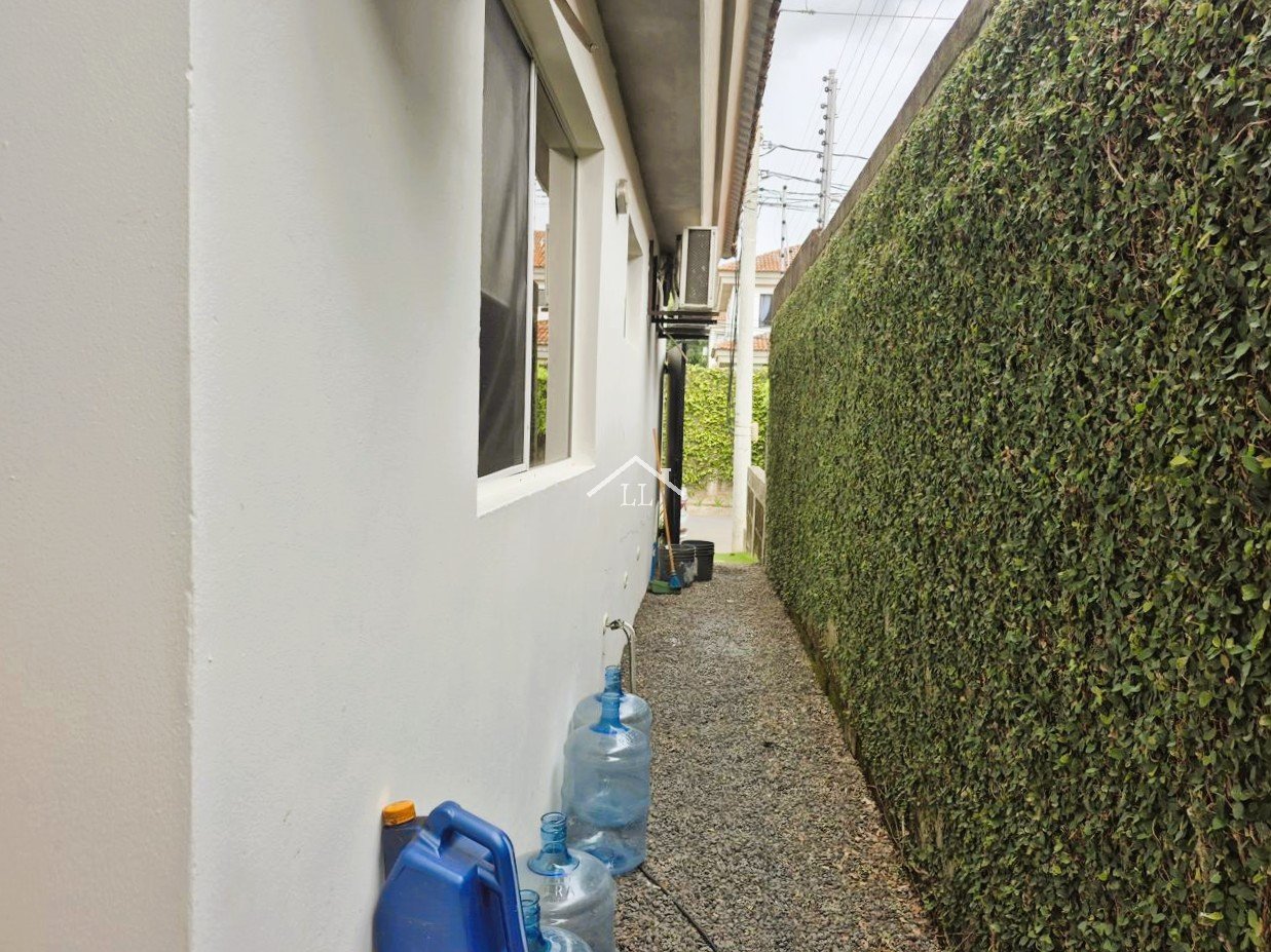 Se Vende Casa en Condominio Céntrico en Santo Domingo