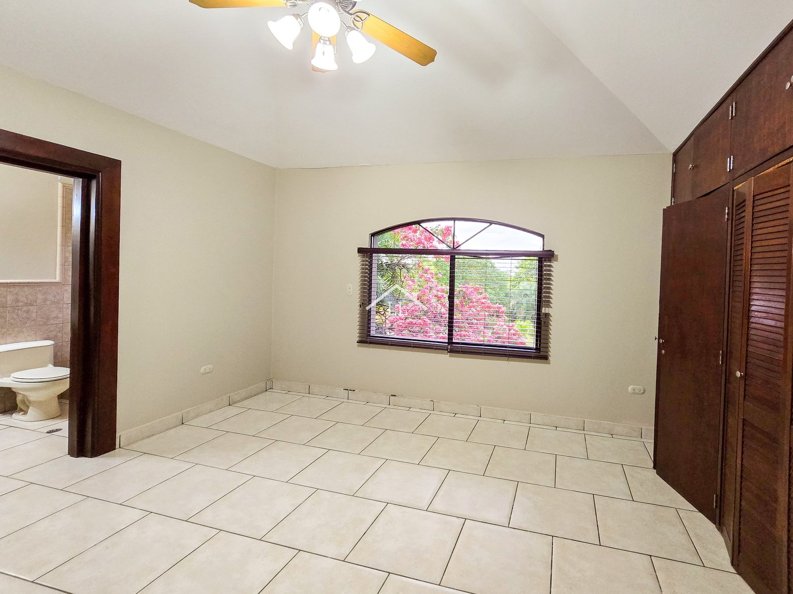 Se Vende Linda Casa en Sector Villa Fontana Sur/Jocote Dulce