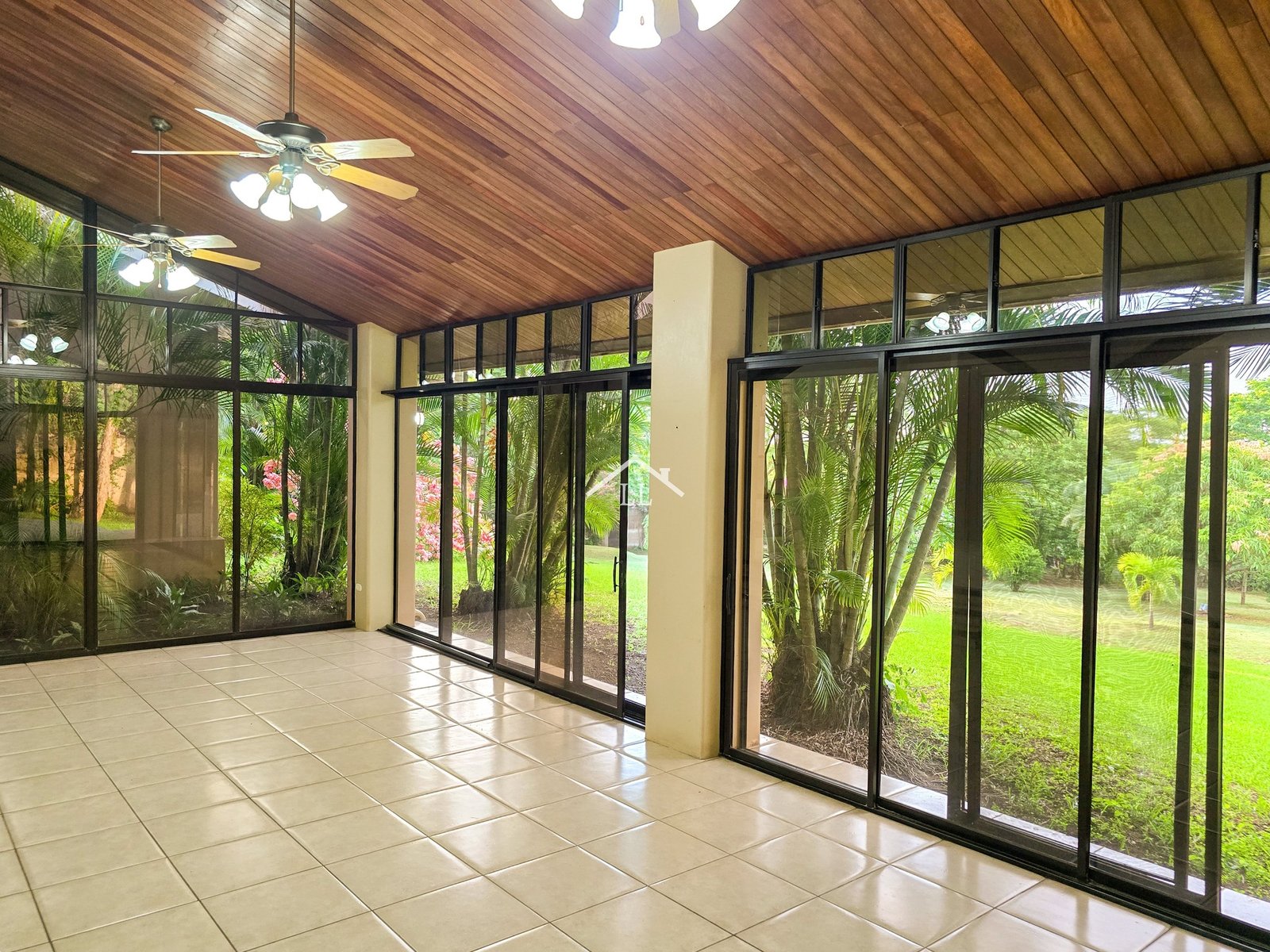 Se Vende Linda Casa en Sector Villa Fontana Sur/Jocote Dulce