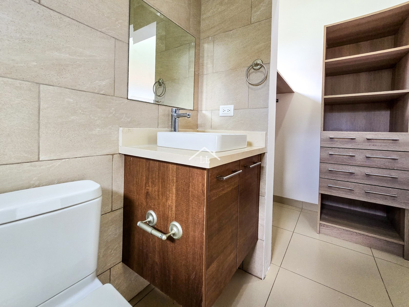 Se Vende Casa en Condominio en Santo Domingo