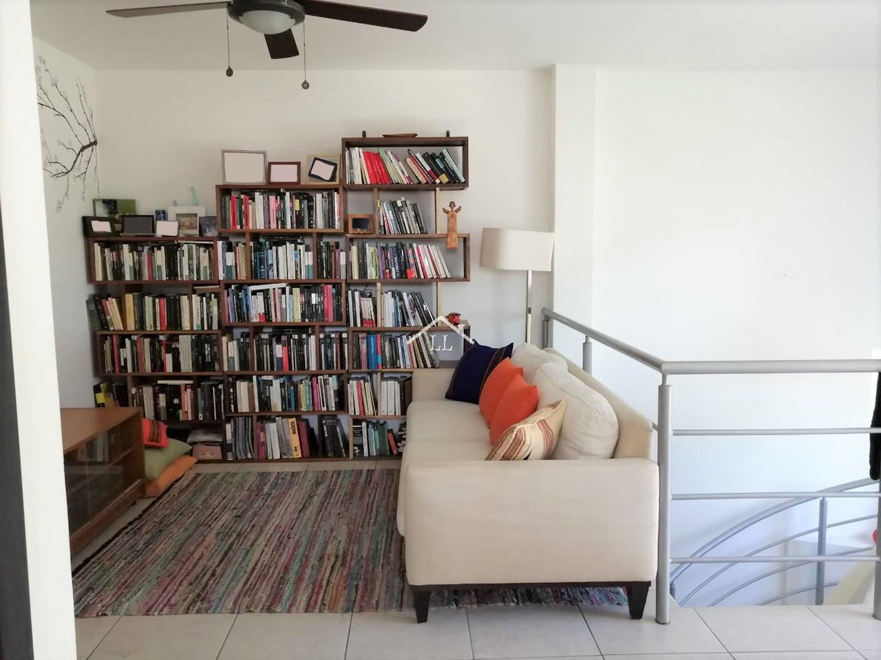 Casa en Venta Amoblada en Condominio Cerca de Galerías Santo Domingo