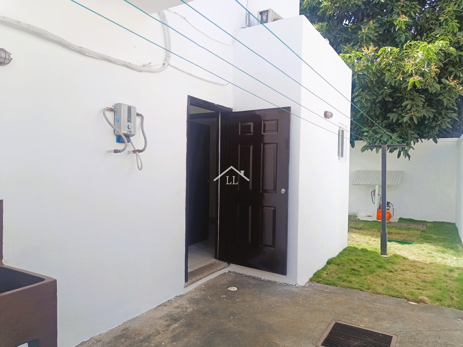 Casa en Venta en Condominio en Las Colinas