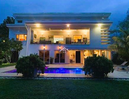 Se Vende Hermosa Casa en Balcones de Santo Domingo