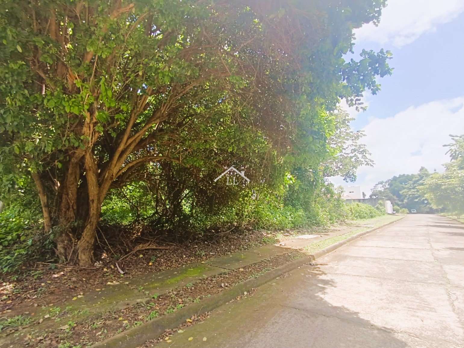 Se Vende Terreno en Balcones de Santo Domingo