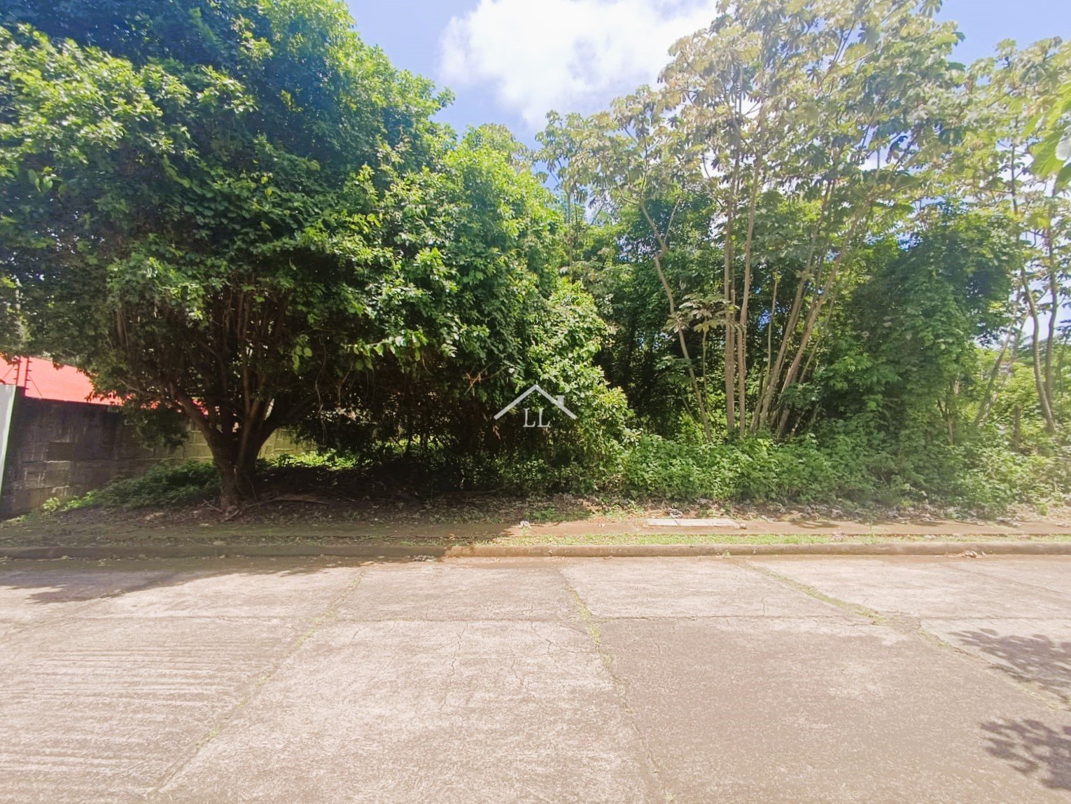 Se Vende Terreno en Balcones de Santo Domingo