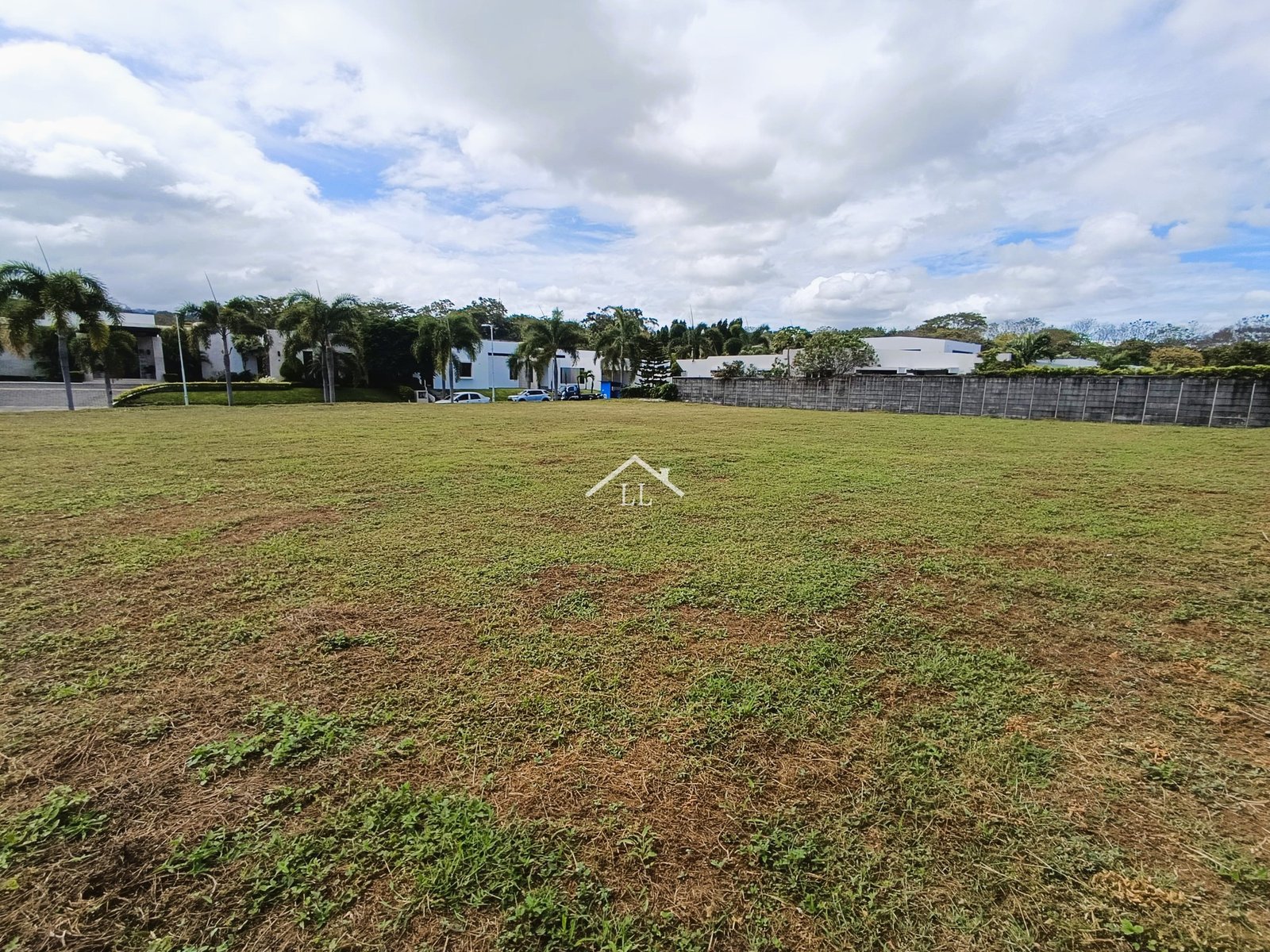 Terreno en Venta en Altos de Santo Domingo – 1,769 v² en Residencial Privado